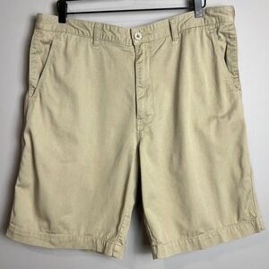 Tommy Bahama Mens Khaki Shorts Size 38 Flat Front Relaxed Fit Cotton Blend *READ
